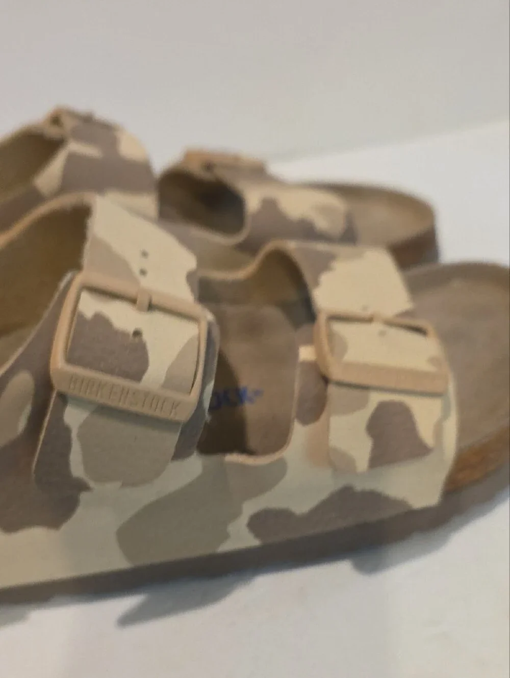 Birkenstock Mens Size 44 M11 285 Made In Germany Arizona Sandal in Beige Camo
